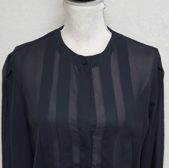Vintage 70s Diane Von Furstenberg Black Sheer Chiffon Pleated Button Up Blouse 8 - Picture 5 of 16
